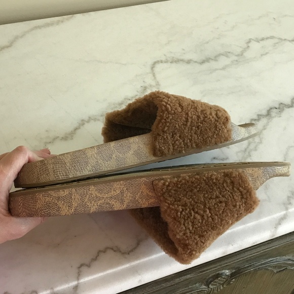 COACH MENS TAN SHERLING SLIDE SANDAL - Picture 14 of 14